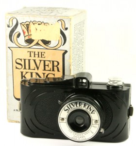 s0466-Camera Man Silver King